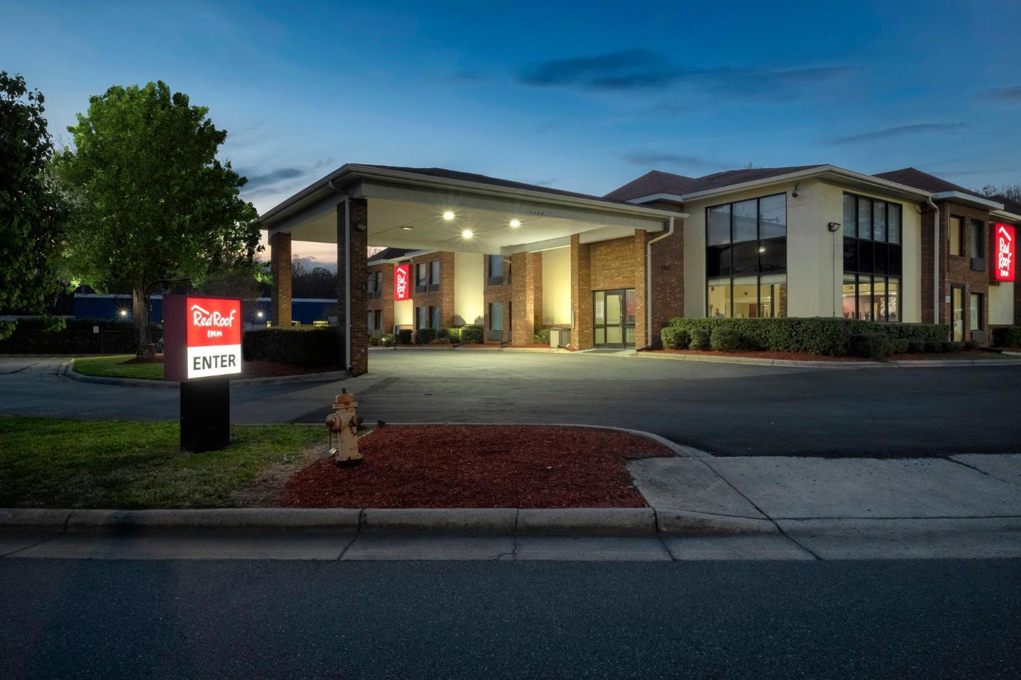 Motel Red Roof - University Charlotte